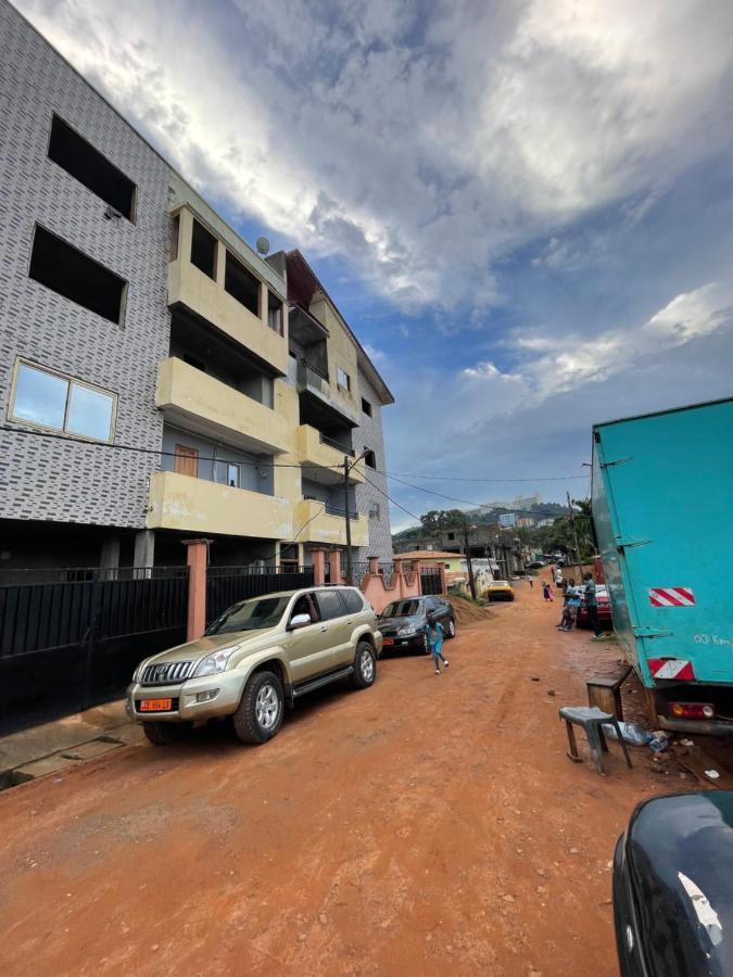 Apartamento Les Logis De Nouvelle Route Bastos Yaoundé Exterior foto