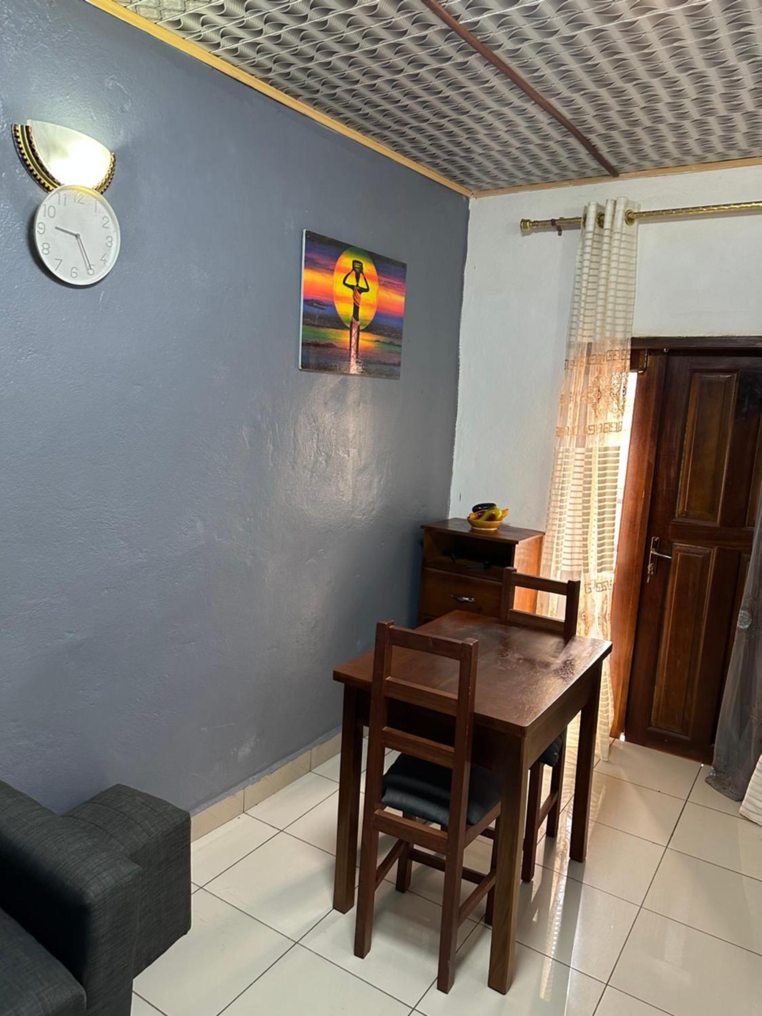 Apartamento Les Logis De Nouvelle Route Bastos Yaoundé Exterior foto