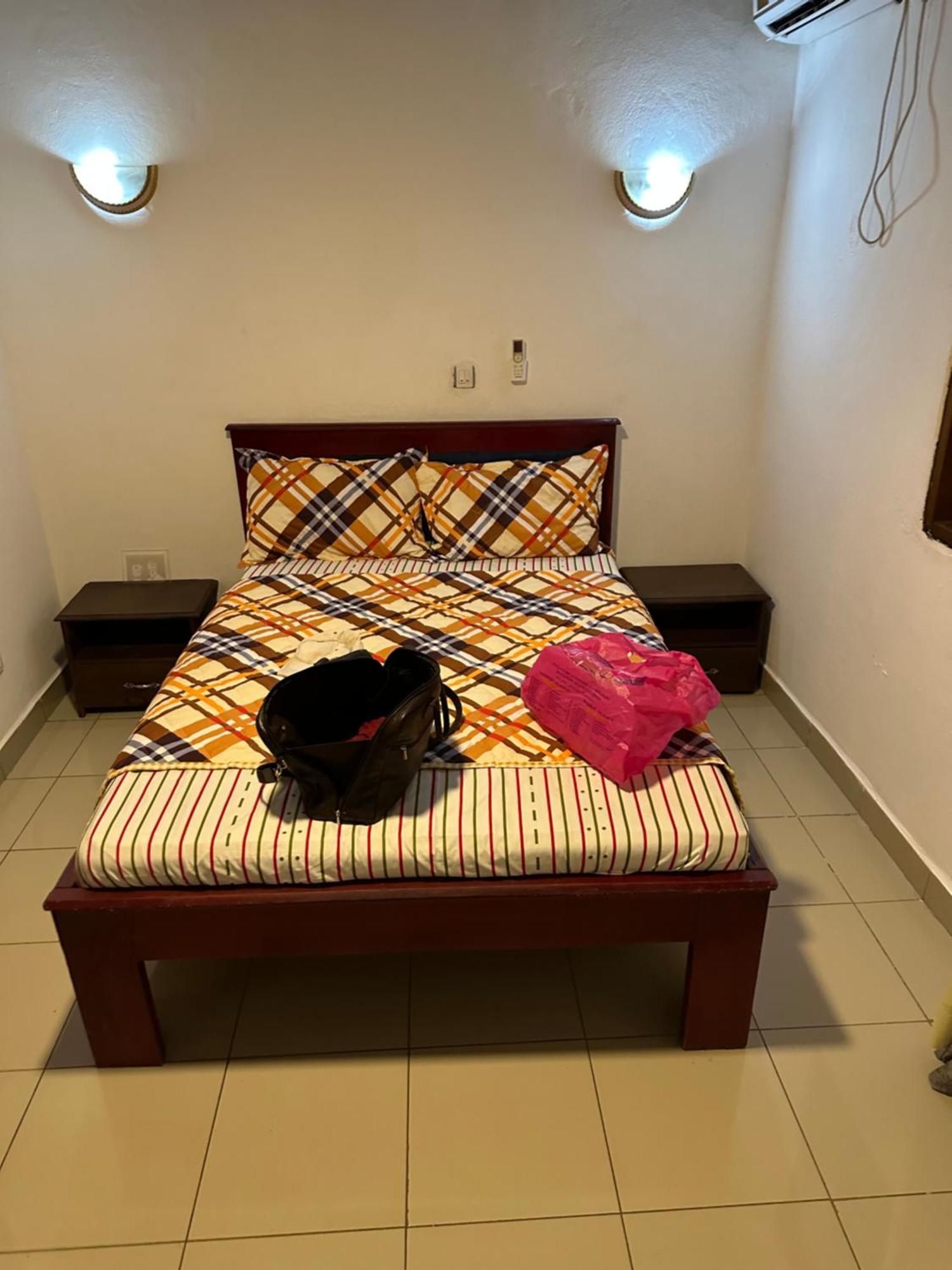 Apartamento Les Logis De Nouvelle Route Bastos Yaoundé Exterior foto
