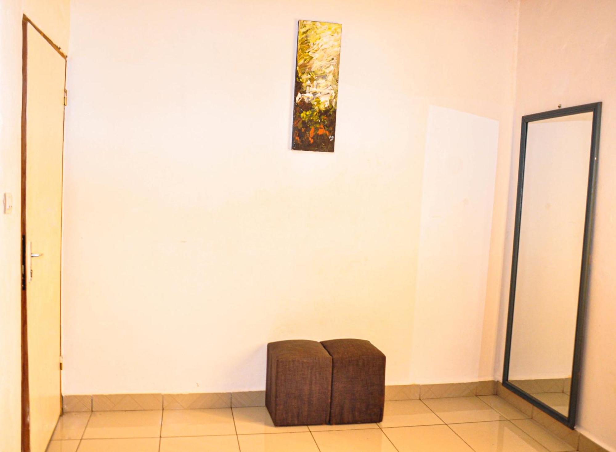 Apartamento Les Logis De Nouvelle Route Bastos Yaoundé Exterior foto